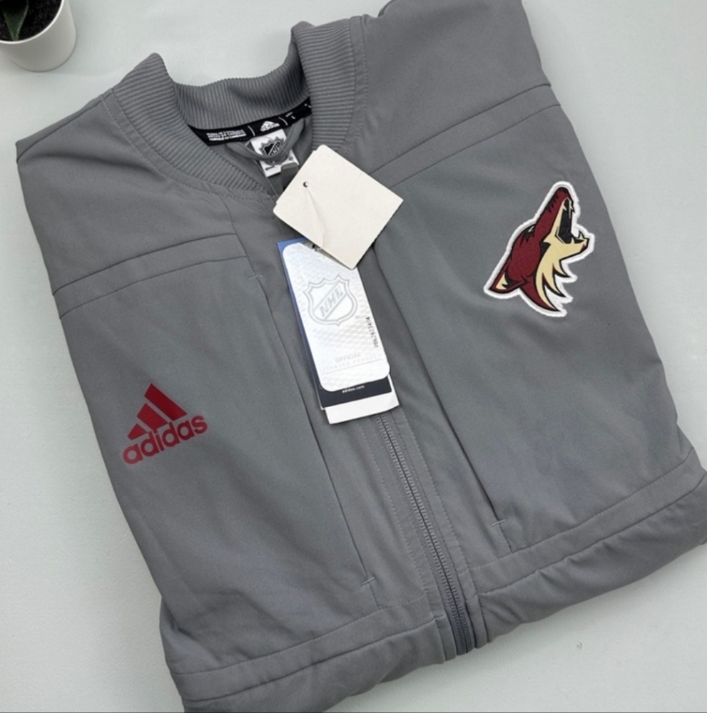 NWT Adidas NHL Urban Bomber Arizona Coyotes Zip up Jacket